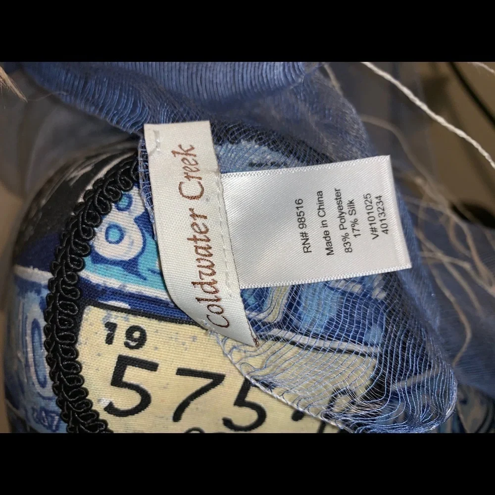 Coldwater Creek Gauze look-Blue/White Color Blend